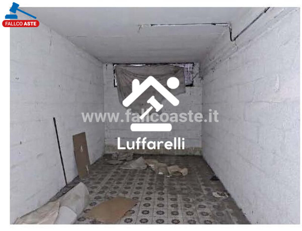 GARAGE / POSTO AUTO VIA DI SCORTICABOVE - ROMA — foto 7