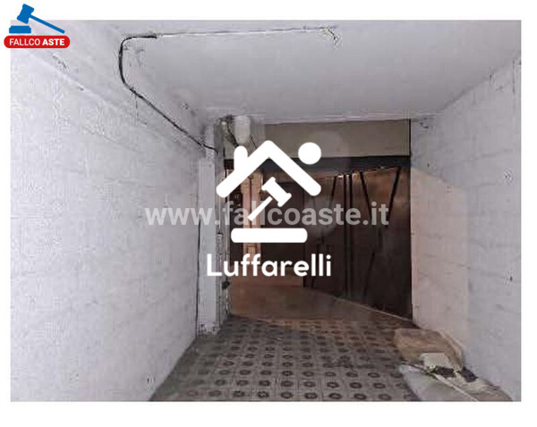 GARAGE / POSTO AUTO VIA DI SCORTICABOVE - ROMA — foto 5