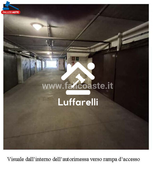 GARAGE / POSTO AUTO VIA DI SCORTICABOVE - ROMA — foto 4