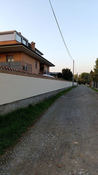 NEGOZIO O LOCALE COMMERCIALE VIA VALLERE - MARTINENGO — foto 2