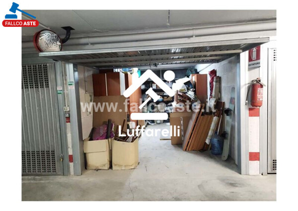 GARAGE / POSTO AUTO VIA DI BRAVETTA - ROMA — foto 8
