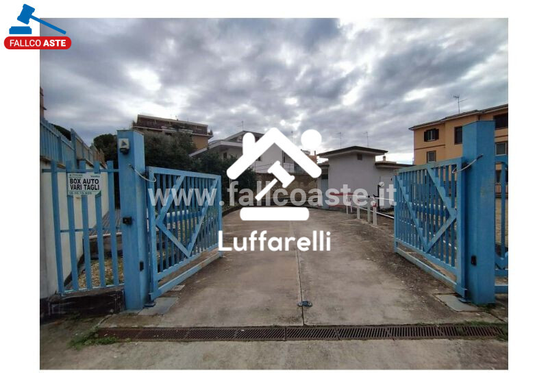 Immagine di GARAGE / POSTO AUTO VIA DI BRAVETTA – ROMA