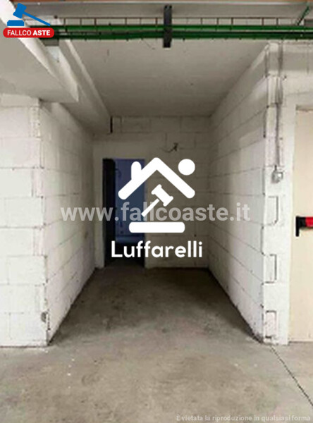 DEPOSITO / MAGAZZINO VIALE ITALO CALVINO - ROMA — foto 2