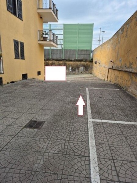 GARAGE / POSTO AUTO VICOLO TOGLIATTI N.9/11 - SANTA MARIA CAPUA VETERE — foto 2