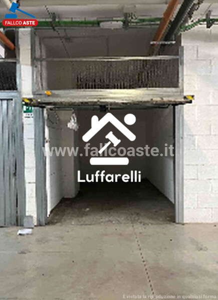 DEPOSITO / MAGAZZINO VIALE ITALO CALVINO - ROMA — foto 2