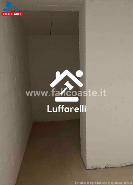 DEPOSITO / MAGAZZINO VIALE ITALO CALVINO - ROMA — foto 2
