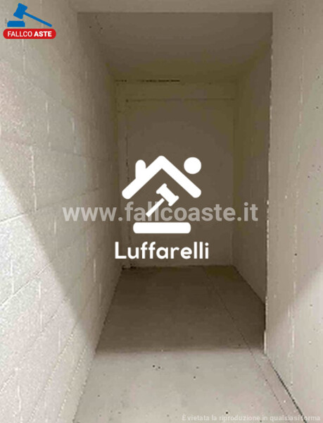 DEPOSITO / MAGAZZINO VIALE ITALO CALVINO - ROMA — foto 2