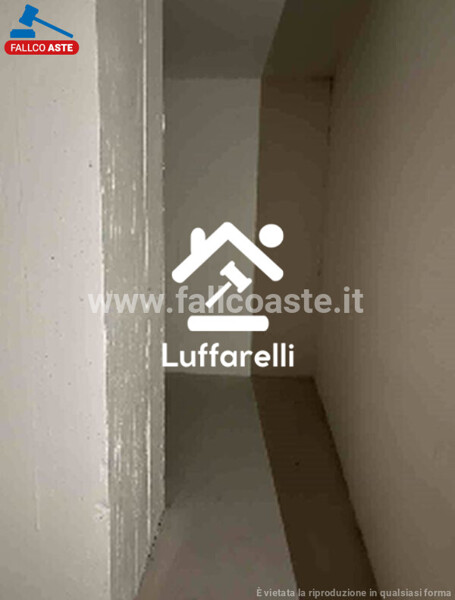 DEPOSITO / MAGAZZINO VIALE ITALO CALVINO - ROMA — foto 2