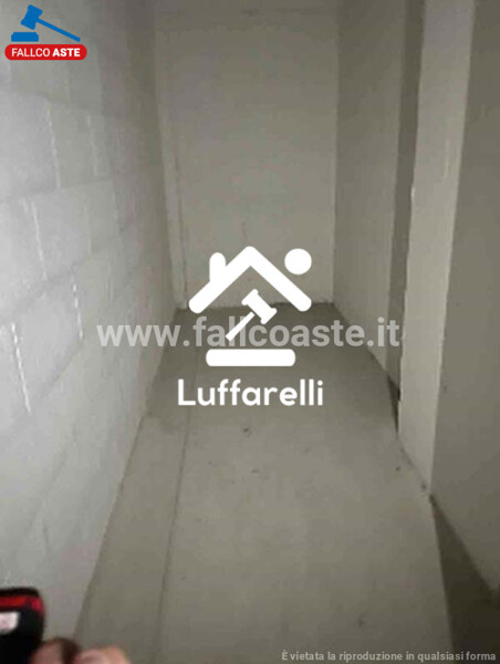 DEPOSITO / MAGAZZINO VIALE ITALO CALVINO - ROMA — foto 2