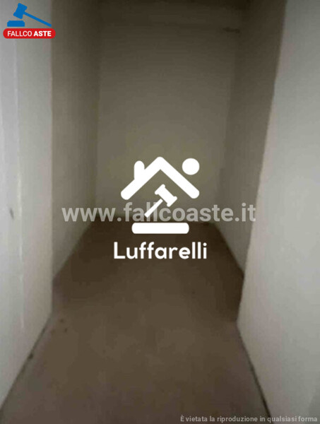 DEPOSITO / MAGAZZINO VIALE ITALO CALVINO - ROMA — foto 2