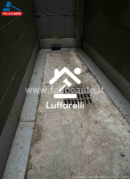 DEPOSITO / MAGAZZINO VIALE ITALO CALVINO - ROMA — foto 2