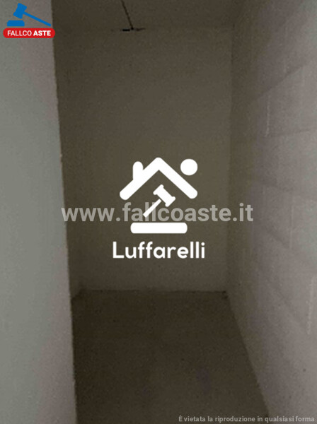 DEPOSITO / MAGAZZINO VIALE ITALO CALVINO - ROMA — foto 2