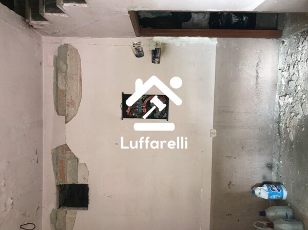 DEPOSITO / MAGAZZINO VIA SAN MARCO - SONNINO — foto 2