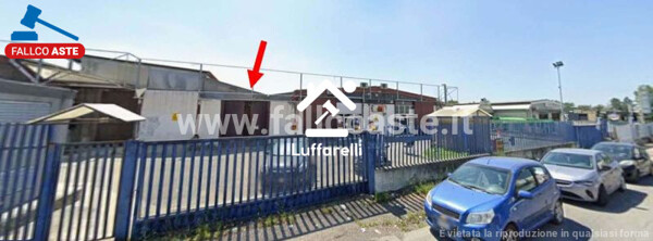 DEPOSITO / MAGAZZINO VIA LAGO DI ALBANO - TIVOLI — foto 3