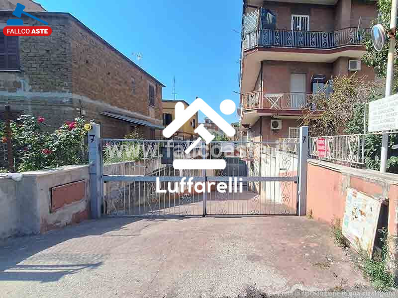 Immagine di DEPOSITO / MAGAZZINO VIA MARTINO ROTA – ROMA