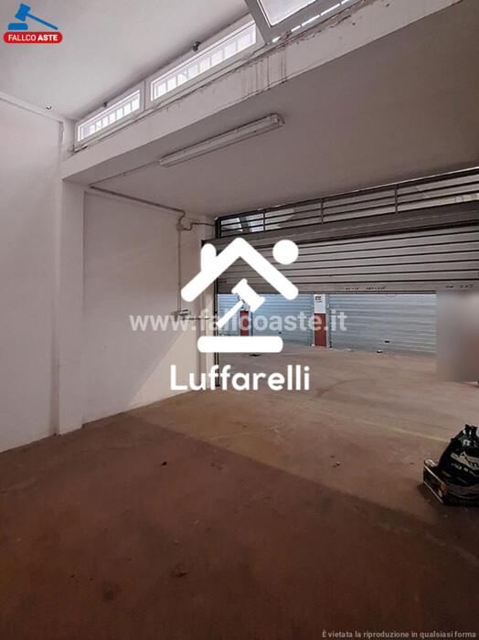 Immagine di DEPOSITO / MAGAZZINO VIA MARTINO ROTA – ROMA
