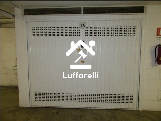 GARAGE / POSTO AUTO LOCALITÀ TORRINO MEZZOCAMINO - ROMA — foto 2