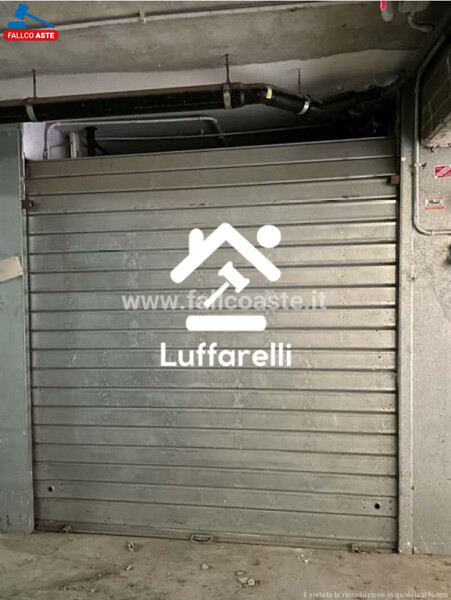 GARAGE / POSTO AUTO LARGO VITTORIO VETTORI - ROMA — foto 7