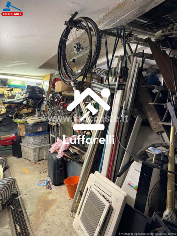 Immagine di GARAGE / POSTO AUTO LARGO VITTORIO VETTORI – ROMA