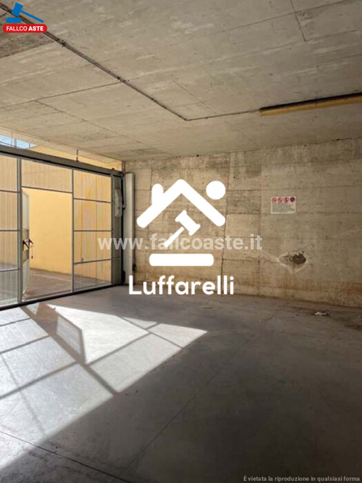 Immagine di GARAGE / POSTO AUTO LARGO VITTORIO VETTORI – ROMA