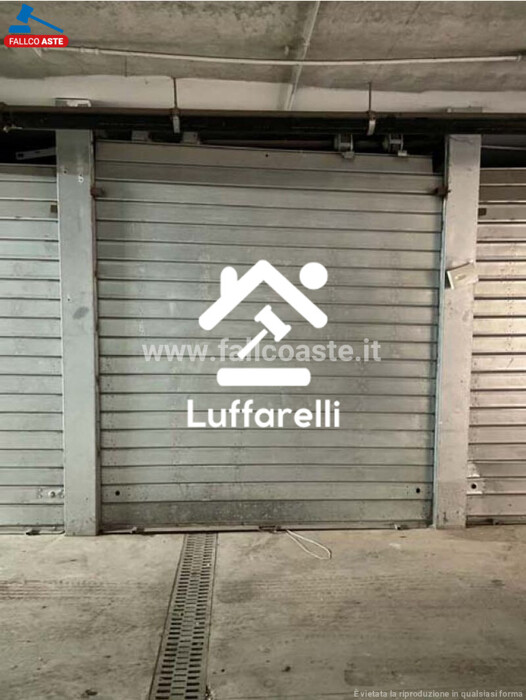 Immagine di GARAGE / POSTO AUTO LARGO VITTORIO VETTORI – ROMA