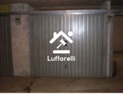 Immagine di GARAGE / POSTO AUTO VIA DI GROTTA DI GREGNA 23 – ROMA