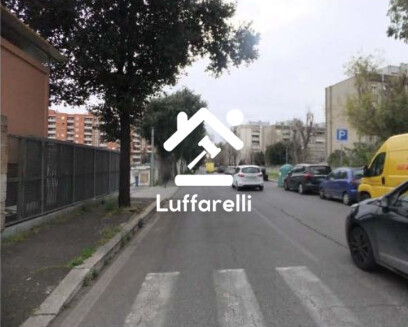 Immagine di GARAGE / POSTO AUTO VIA DI GROTTA DI GREGNA 23 – ROMA