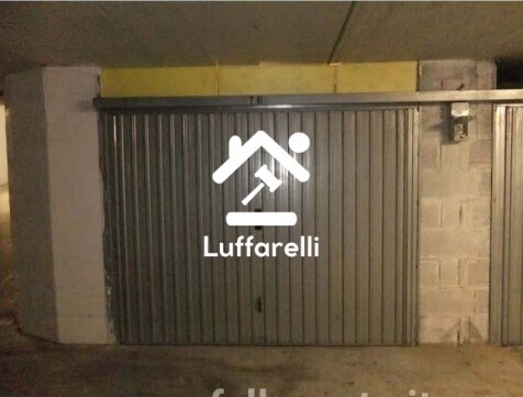 Immagine di GARAGE / POSTO AUTO VIA DI GROTTA DI GREGNA 23 – ROMA