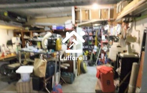 Immagine di GARAGE / POSTO AUTO VIA DI GROTTA DI GREGNA 23 – ROMA
