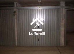 Immagine di GARAGE / POSTO AUTO VIA DI GROTTA DI GREGNA 23 – ROMA