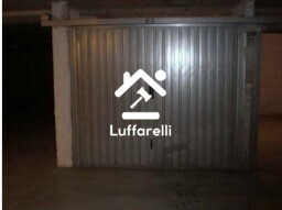 Immagine di GARAGE / POSTO AUTO VIA DI GROTTA DI GREGNA 23 – ROMA