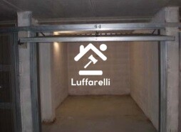 Immagine di GARAGE / POSTO AUTO VIA DI GROTTA DI GREGNA 23 – ROMA