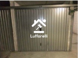 Immagine di GARAGE / POSTO AUTO VIA DI GROTTA DI GREGNA 23 – ROMA