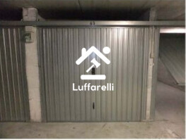 Immagine di GARAGE / POSTO AUTO VIA DI GROTTA DI GREGNA 23 – ROMA