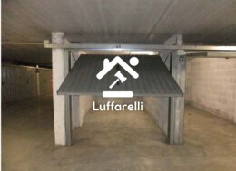 Immagine di GARAGE / POSTO AUTO VIA DI GROTTA DI GREGNA 23 – ROMA