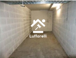 Immagine di GARAGE / POSTO AUTO VIA DI GROTTA DI GREGNA 23 – ROMA