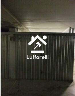 Immagine di GARAGE / POSTO AUTO VIA DI GROTTA DI GREGNA – ROMA
