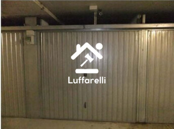 Immagine di GARAGE / POSTO AUTO VIA DI GROTTA DI GREGNA – ROMA