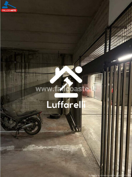 GARAGE / POSTO AUTO VIA GIACOMO DEBENEDETTI - ROMA — foto 4