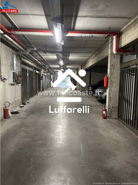 GARAGE / POSTO AUTO VIA GIACOMO DEBENEDETTI - ROMA — foto 7