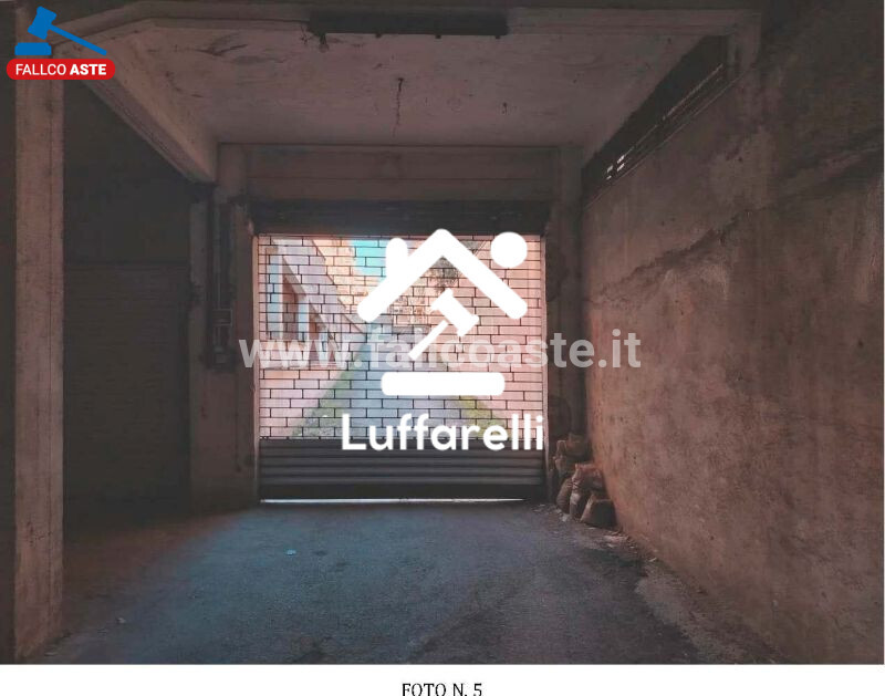 Immagine di GARAGE / POSTO AUTO LARGO TRIESTE – GUIDONIA MONTECELIO