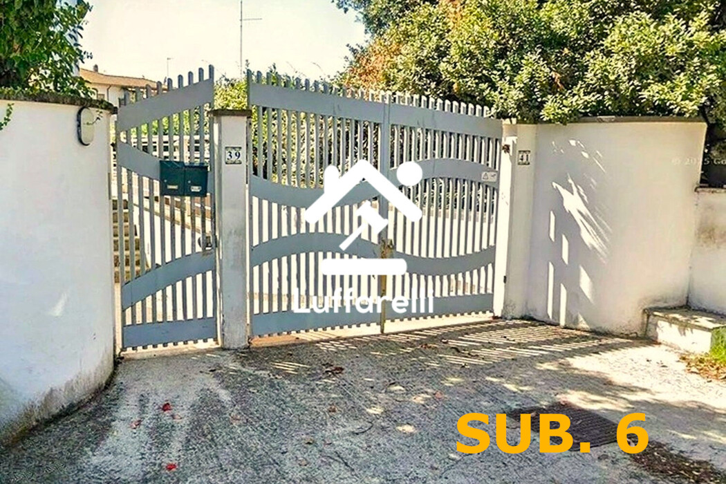 Immagine di GARAGE / POSTO AUTO VIA DELLE AZALEE – ANZIO