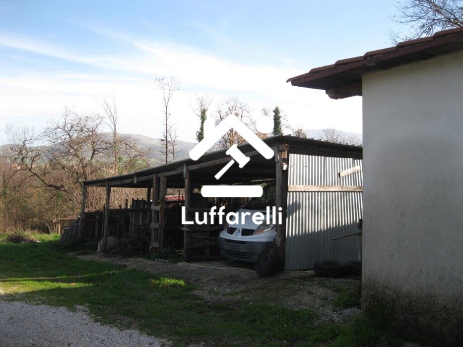 Immagine di TERRENO VIA COLLE CAGIOLI 165 A – LARIANO