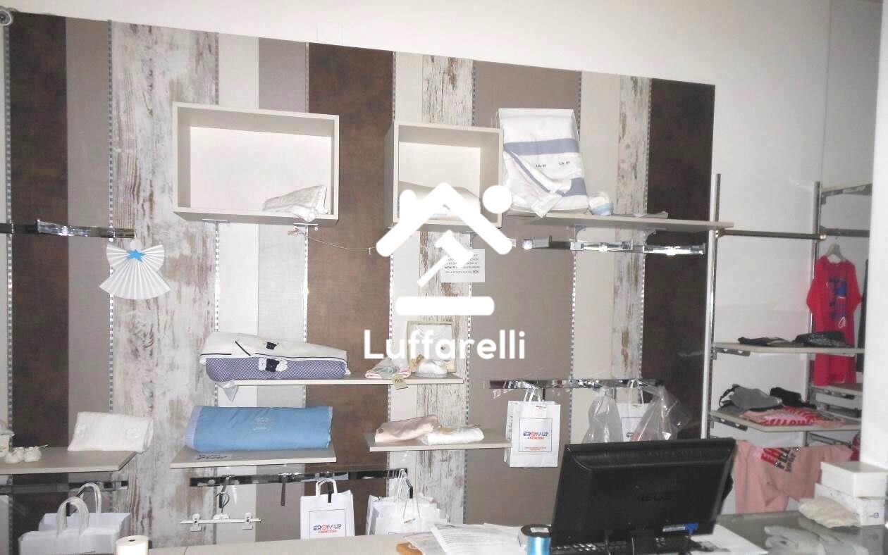 Arredi Da Ufficio E Varie — foto 9