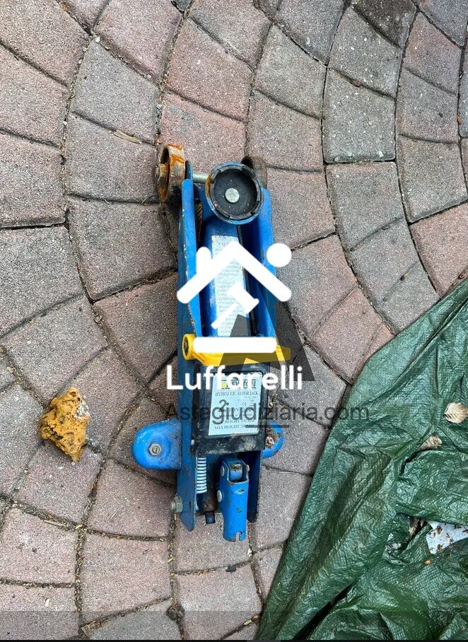 Attrezzature Ed Utensili — foto 4