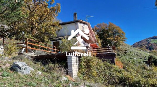 CASA / VILLA LOCALITÀ MONTE SCALAMBRA - VIA DEI SOGNI - SERRONE — foto 3
