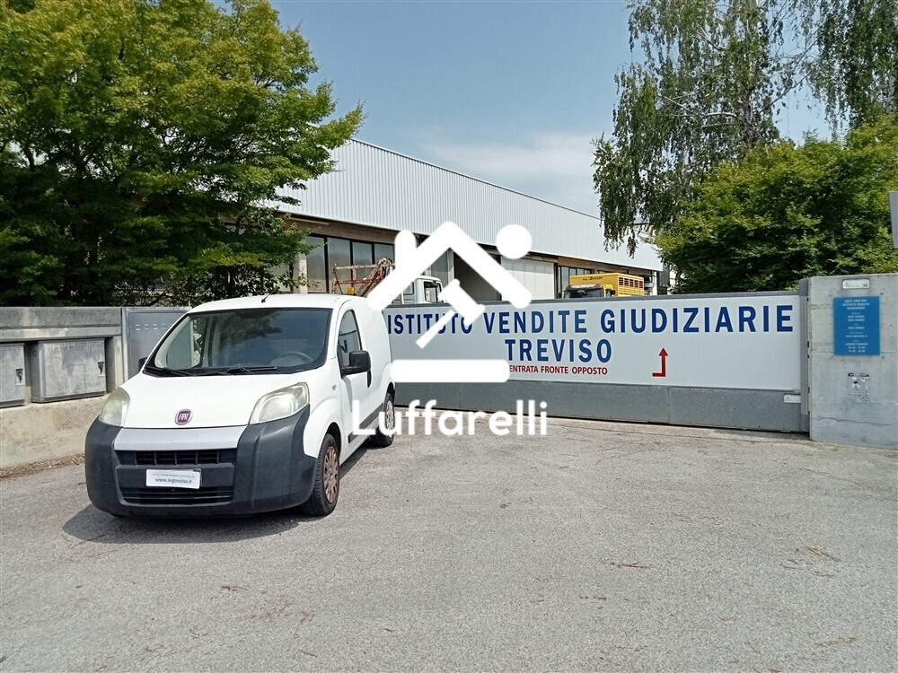 Automezzi Commerciali — foto 2