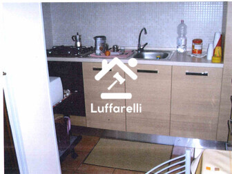 DEPOSITO / MAGAZZINO VIA LUIGI CRISTINI - FONDI — foto 2