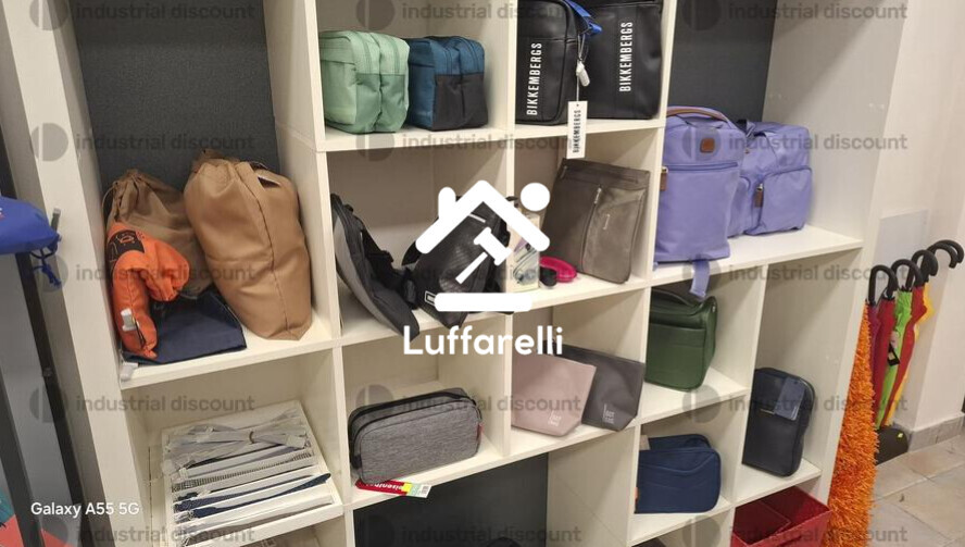 Abbigliamento E Calzature — foto 4