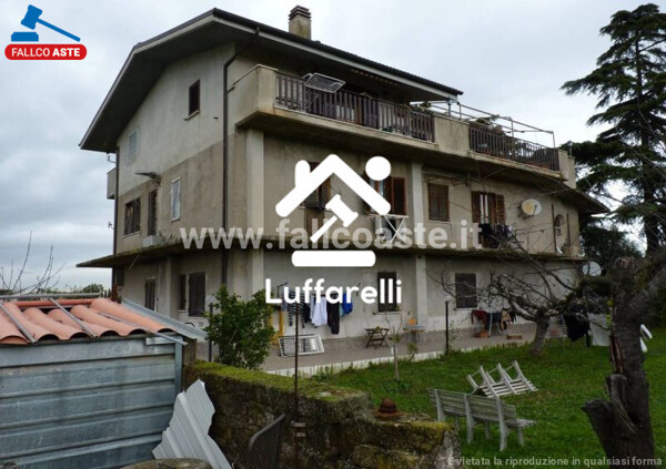 CASA / VILLA VIA DELLE VIGNE DI PASSO LOMBARDO - ROMA — foto 2